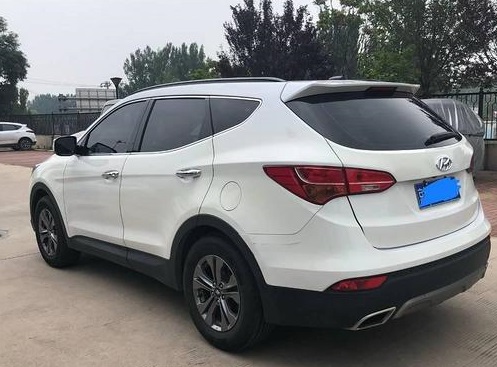 现代 全新胜达 2015款 2.4 手自一体 GLS 5座两驱智能型