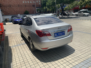 现代 悦动 2015款 1.6L 手动 GLS 豪华型