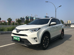 丰田 RAV4 2016款 尊贵版 2.5 手自一体 四驱尊贵版  国5