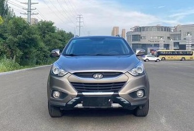 现代 北京现代ix35 2010款 2.0 手自一体 GLS 两驱精英型